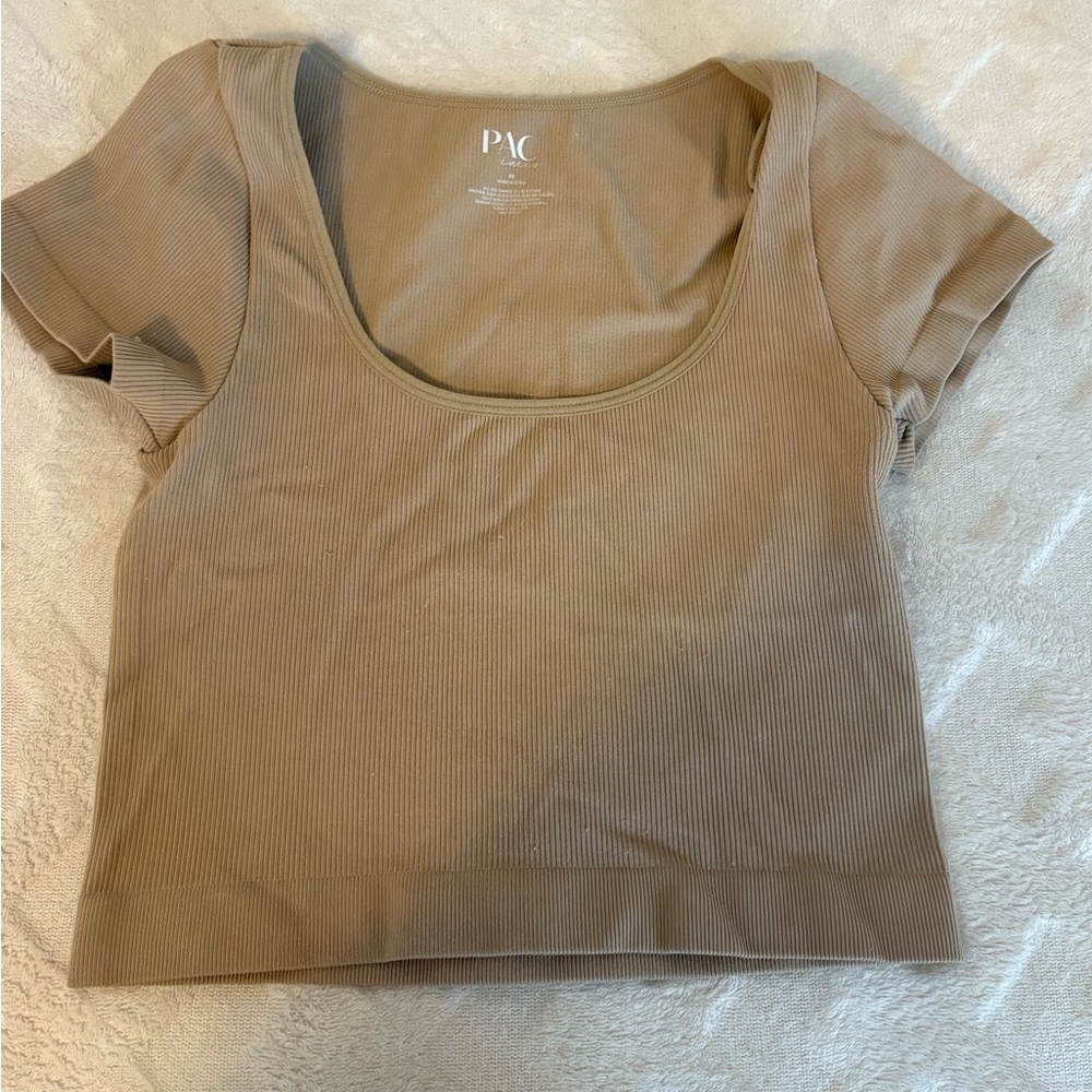 Tan short sleeve
